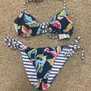 LIGHTLY USED REVERSIBLE BIKINI